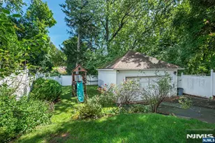 225 Elm Ave, Bogota, NJ 07603 - Photo 20