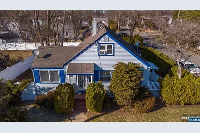 175 Hillside Avenue, Bergenfield, NJ 07621 - Photo 20