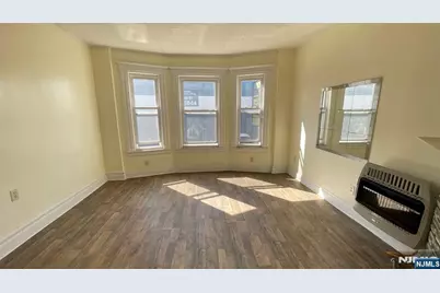 760 Harrison Avenue 3 #3, Harrison, NJ 07029 - Photo 2