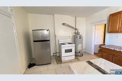 760 Harrison Avenue 3 #3, Harrison, NJ 07029 - Photo 8