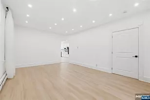 813 20th St, Union City, NJ 07087 - Photo 4