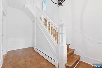 813 20th Street, Union City, NJ 07087 - Photo 2