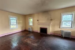 302 Roosevelt Square, Englewood, NJ 07631 - Photo 2