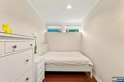 387 Spring Valley Road, Paramus, NJ 07652 - Photo 30