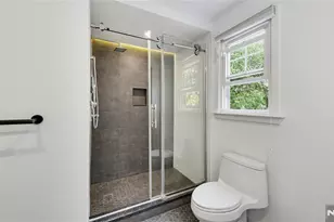 347 Fifth Ave, River Edge, NJ 07661 - Photo 40