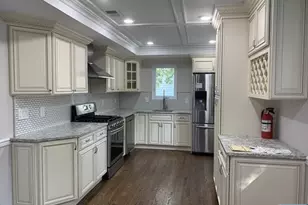 10 White Oak Dr, Lodi, NJ 07644 - Photo 8