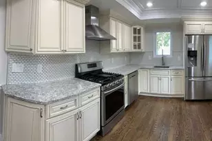 10 White Oak Dr, Lodi, NJ 07644 - Photo 1