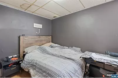 517 Monastery Place, Union City, NJ 07087 - Photo 26