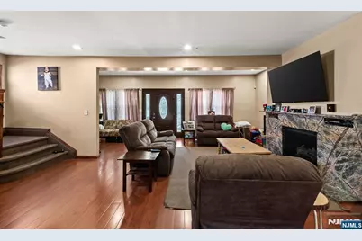 39-41 Richmond Avenue, Paterson, NJ 07502 - Photo 6