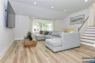 21 Branton St, Park Ridge, NJ 07656 - Photo 8