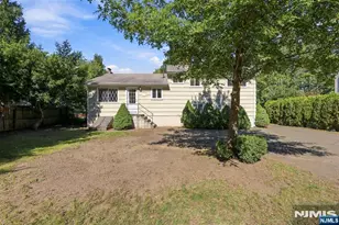 618 Shelton Rd, Ridgewood, NJ 07450 - Photo 28