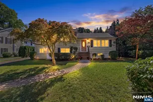 618 Shelton Rd, Ridgewood, NJ 07450 - Photo 1