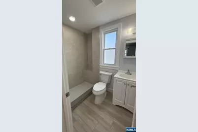 41 Knapp Avenue 2 #2, Clifton, NJ 07011 - Photo 6