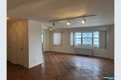 280 Prospect Avenue 5N #5N, Hackensack, NJ 07601 - Photo 6
