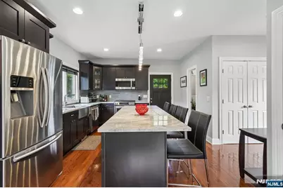 1062 Evergreen Court, New Milford, NJ 07646 - Photo 16