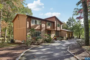 76 Church St, Alpine, NJ 07620 - Photo 2