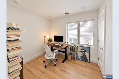 211 Slocum Way A #A, Fort Lee, NJ 07024 - Photo 16