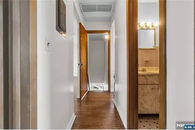 115 Van Riper Avenue 2 #2, Clifton, NJ 07011 - Photo 18