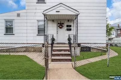 115 Van Riper Avenue 2 #2, Clifton, NJ 07011 - Photo 2