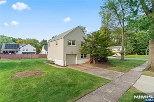257 Hamilton Rd, Teaneck Township, NJ 07666 - Photo 28