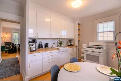 35 E Pierrepont Avenue, Rutherford, NJ 07070 - Photo 22
