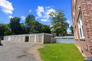 60-62 Elmwood Ave, Montclair, NJ 07042 - Photo 18