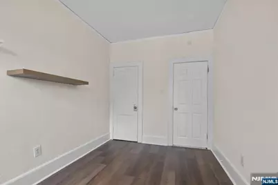 60-62 Elmwood Avenue, Montclair, NJ 07042 - Photo 10