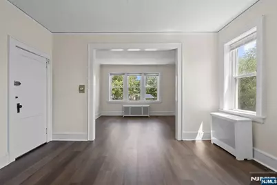 60-62 Elmwood Avenue, Montclair, NJ 07042 - Photo 2