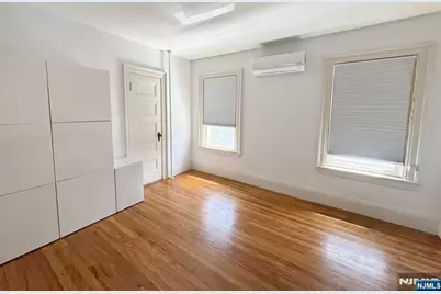 20 Valley Place, Edgewater, NJ 07020 - Photo 26