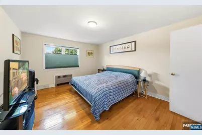 1028 Harvard Place, Fort Lee, NJ 07024 - Photo 18
