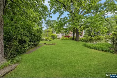 1028 Harvard Place, Fort Lee, NJ 07024 - Photo 40