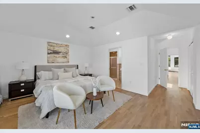 433 1st Street B #B, Palisades Park, NJ 07650 - Photo 26