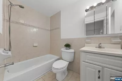 433 1st Street B #B, Palisades Park, NJ 07650 - Photo 30
