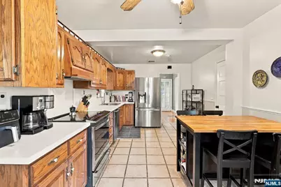 32 Stanley Avenue, Nutley, NJ 07110 - Photo 12
