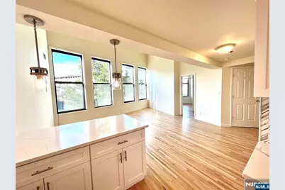 9 Park Avenue 2B #2B, Rutherford, NJ 07070 - Photo 2