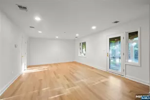 105 Hudson Cove, Edgewater, NJ 07020 - Photo 40