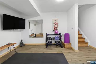 253 Clinton Avenue, Tenafly, NJ 07670 - Photo 26