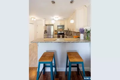 75 Union Street 5B #5B, Hackensack, NJ 07601 - Photo 6