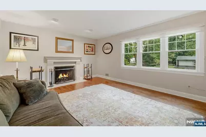 580 Ridge Road, River Vale Township, NJ 07675 - Photo 6