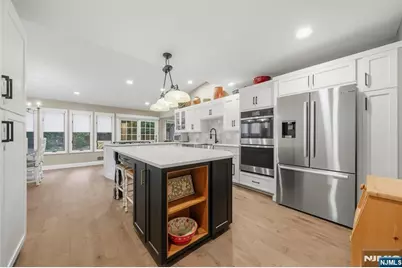 580 Ridge Road, River Vale Township, NJ 07675 - Photo 10