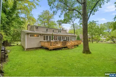 580 Ridge Road, River Vale Township, NJ 07675 - Photo 42