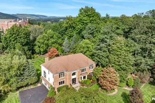 67 Seminary Dr, Mahwah, NJ 07430 - Photo 2