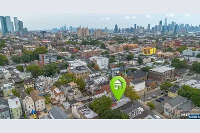 467 Bergen Avenue, Jersey City, NJ 07304 - Photo 20
