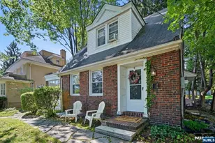 749 Kinderkamack Rd, River Edge, NJ 07661 - Photo 2
