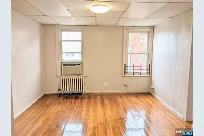 201 Clinton Avenue 2 #2, Jersey City, NJ 07304 - Photo 8