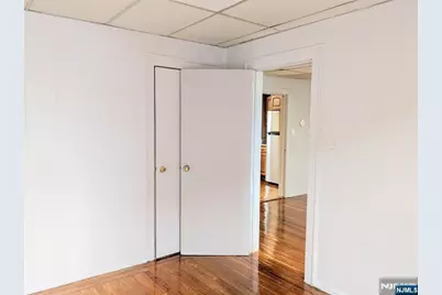 201 Clinton Avenue 2 #2, Jersey City, NJ 07304 - Photo 12