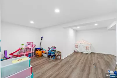 8 Ashland Street, Caldwell, NJ 07006 - Photo 16