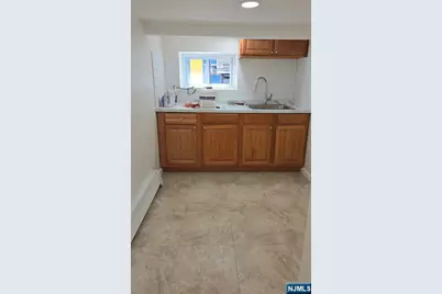 509 81st Street, North Bergen, NJ 07047 - Photo 10