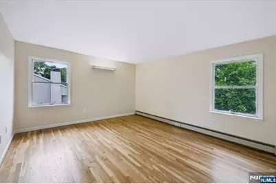 156 River Road, New Milford, NJ 07646 - Photo 10