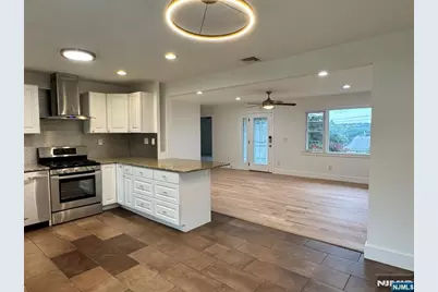 13 Minnisink Road, Totowa, NJ 07512 - Photo 10
